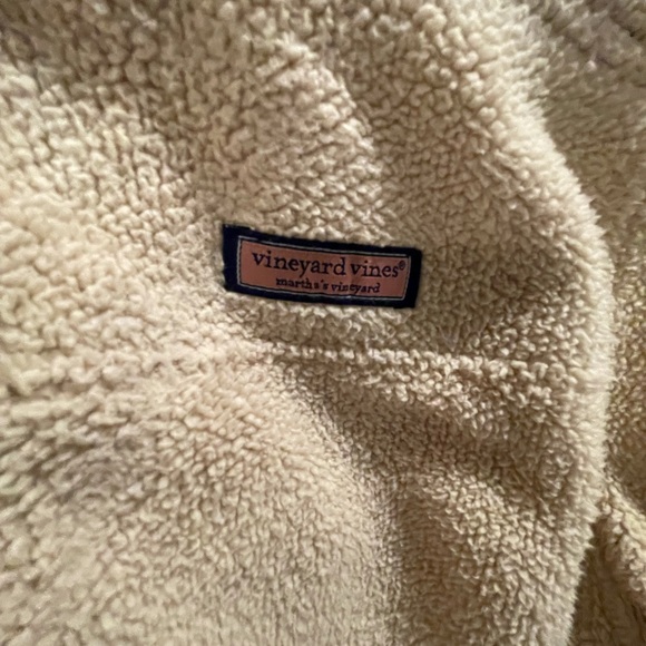 Vineyard Vines 1/4 Zip Fleece - Picture 2 of 5